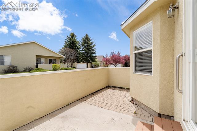 3240 Chestnut Glen Lane