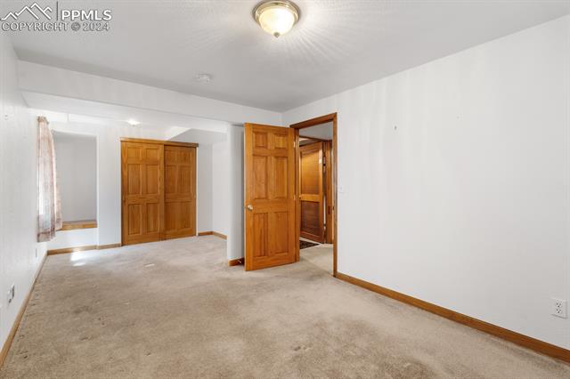 3240 Chestnut Glen Lane