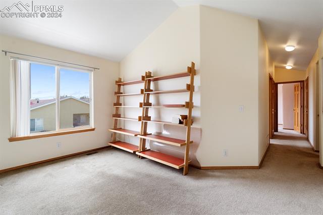 3240 Chestnut Glen Lane