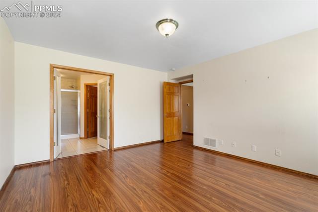 3240 Chestnut Glen Lane