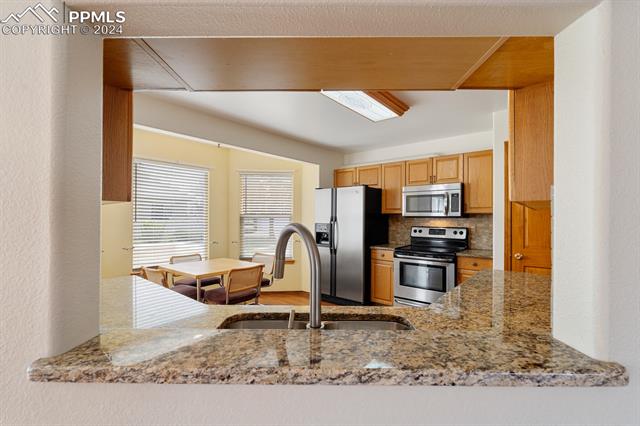 3240 Chestnut Glen Lane