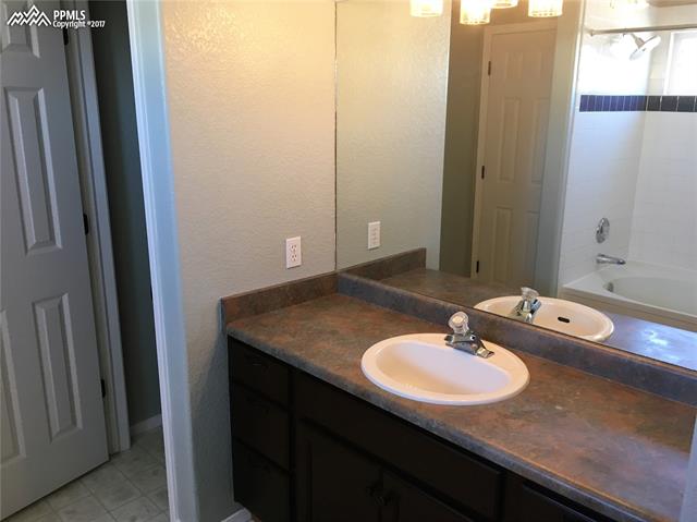 6975 Fountain Vista Circle