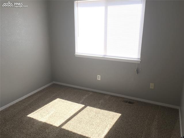 6975 Fountain Vista Circle