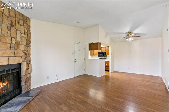 914 Tenderfoot Hill Road 201