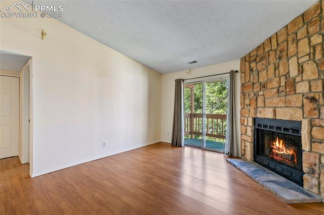 914 Tenderfoot Hill Road 201