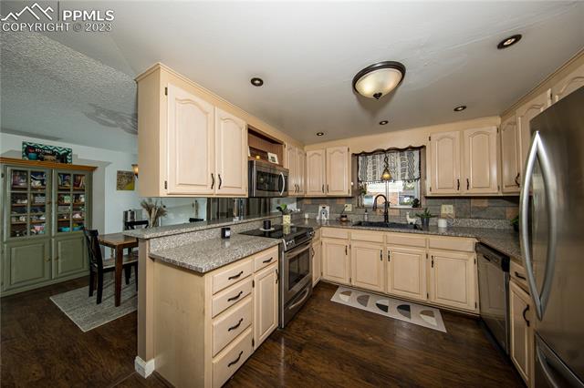 3632 Agate Drive