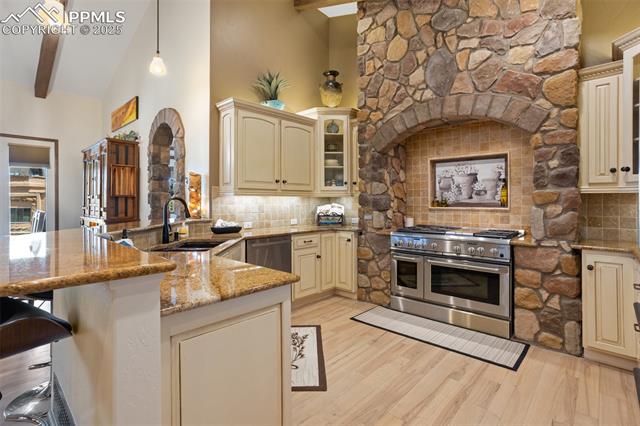 2192 Rocking Horse Court