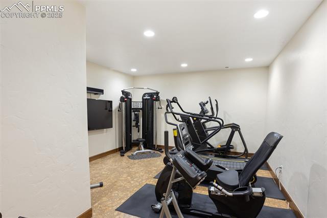 2192 Rocking Horse Court