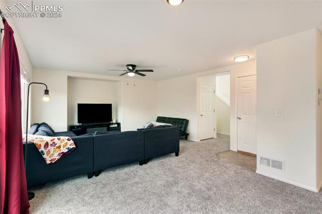 6949 Red Cardinal Loop