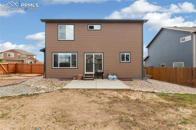 6949 Red Cardinal Loop