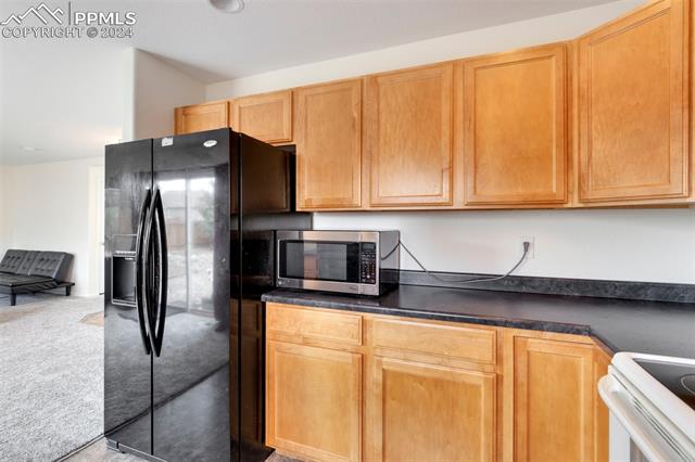 6949 Red Cardinal Loop