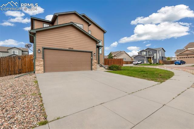 6949 Red Cardinal Loop