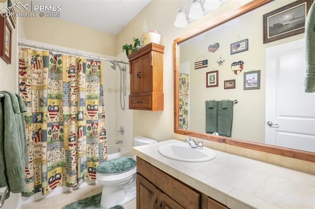 11825 Black Hills Road