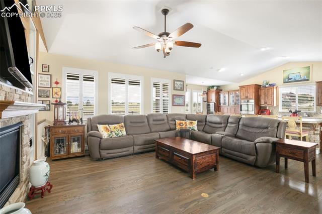 11825 Black Hills Road