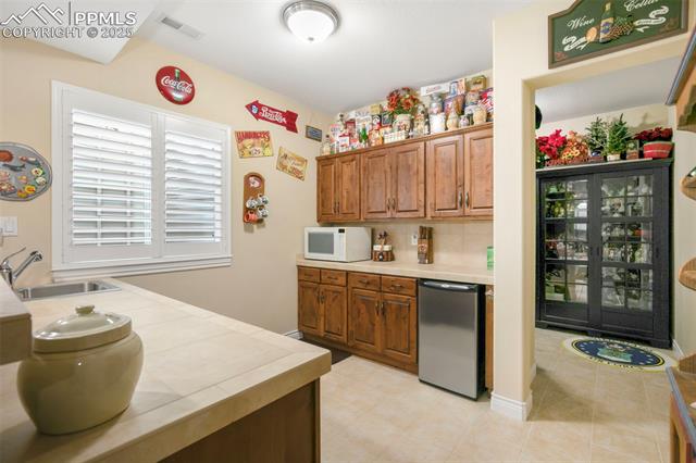 11825 Black Hills Road