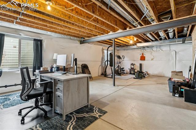 4407 Round Hill Drive