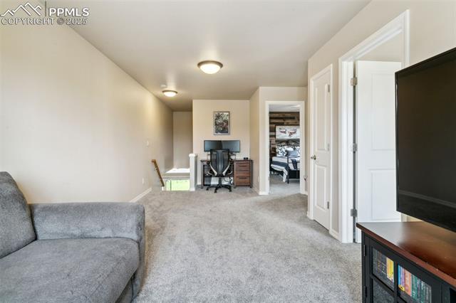 4407 Round Hill Drive