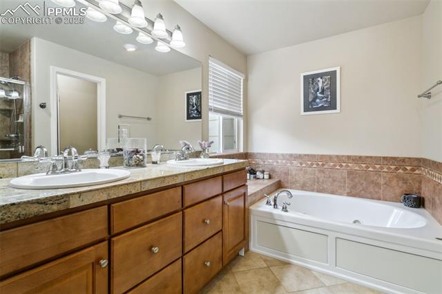 4407 Round Hill Drive