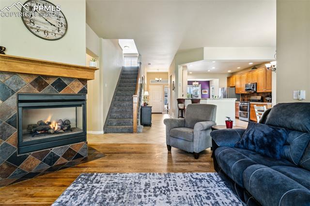 4407 Round Hill Drive