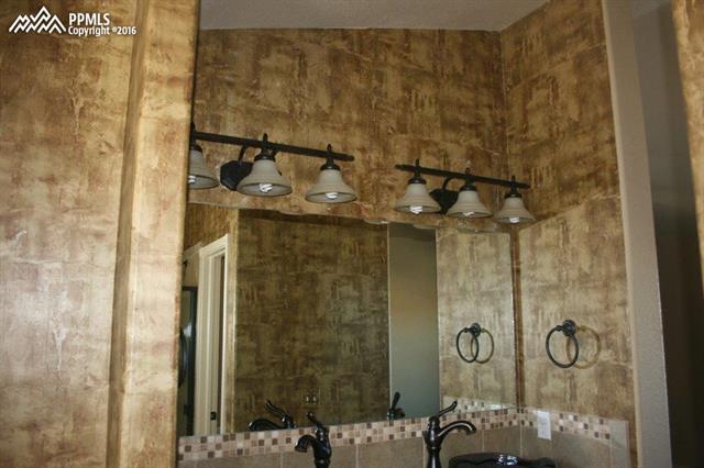 6758 Cottonwood Tree Drive