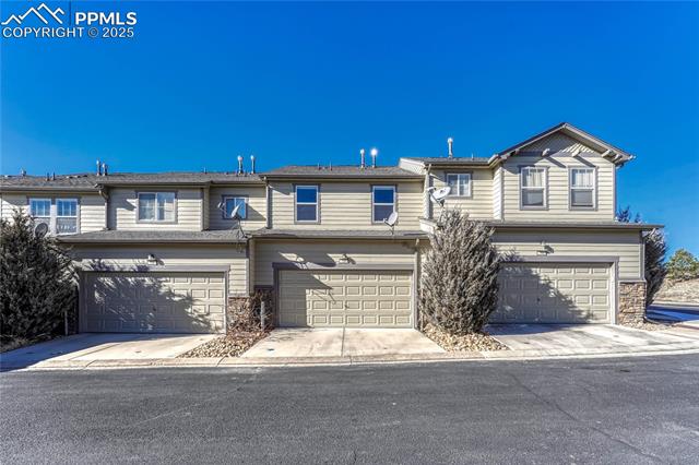 750 Vista Verde Heights