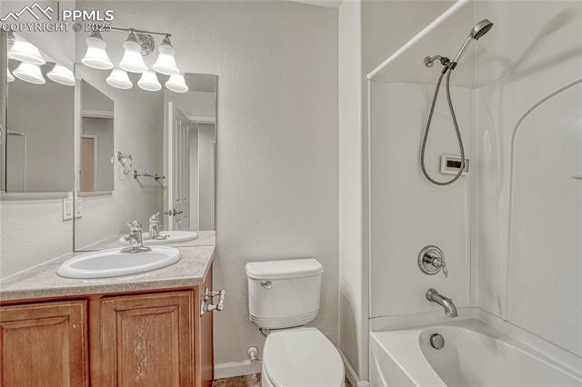 750 Vista Verde Heights