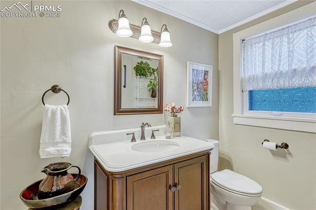 637 E Boulder Street