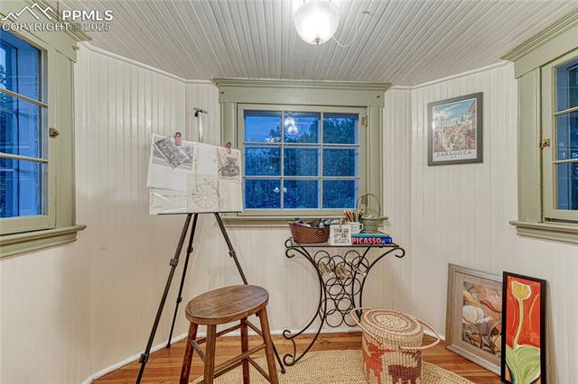 637 E Boulder Street