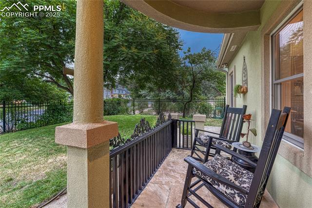 637 E Boulder Street