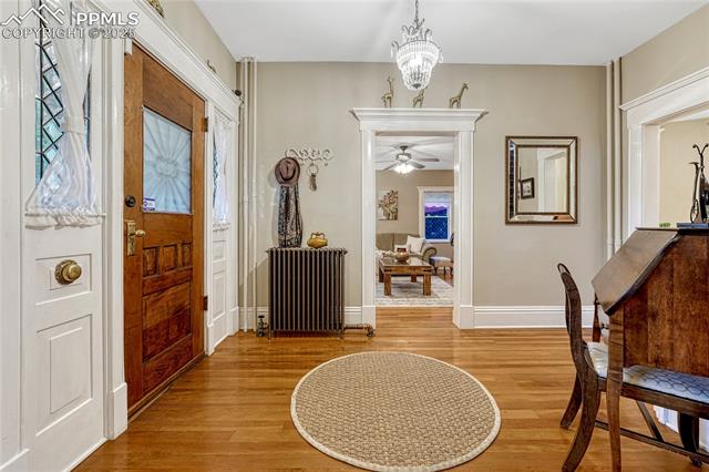 637 E Boulder Street