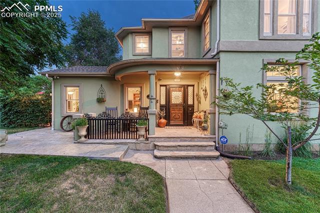 637 E Boulder Street