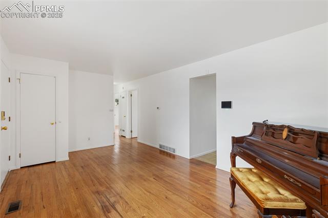 404 Kiva Road