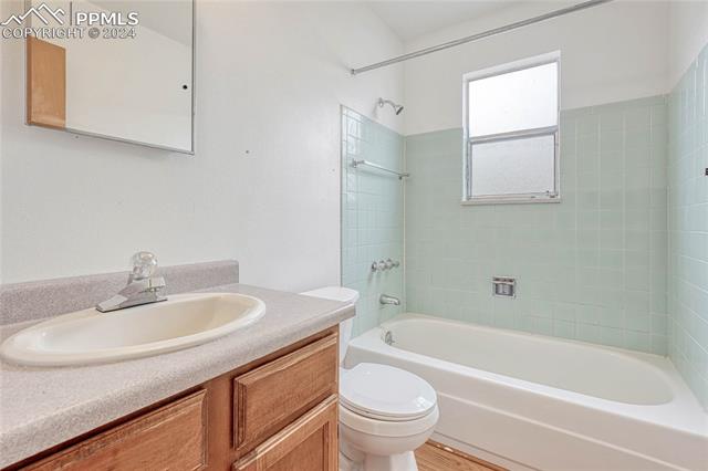 5208 Kissing Camels Drive F5/6