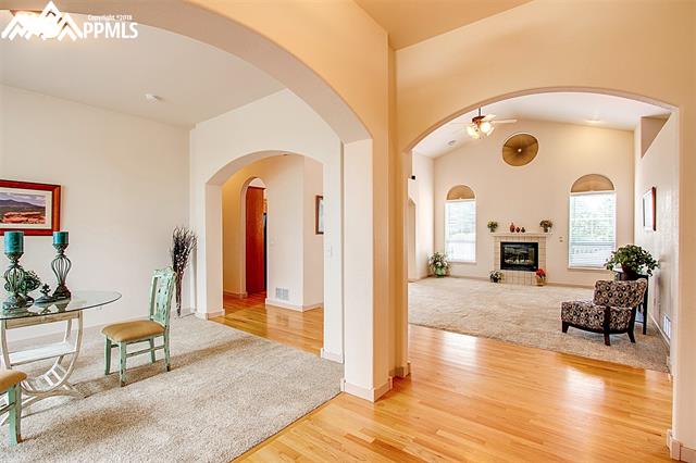 9954 Glenrose Circle