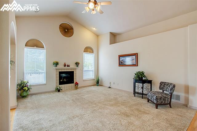 9954 Glenrose Circle