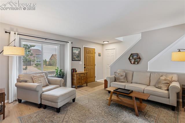 4424 White Oak Court