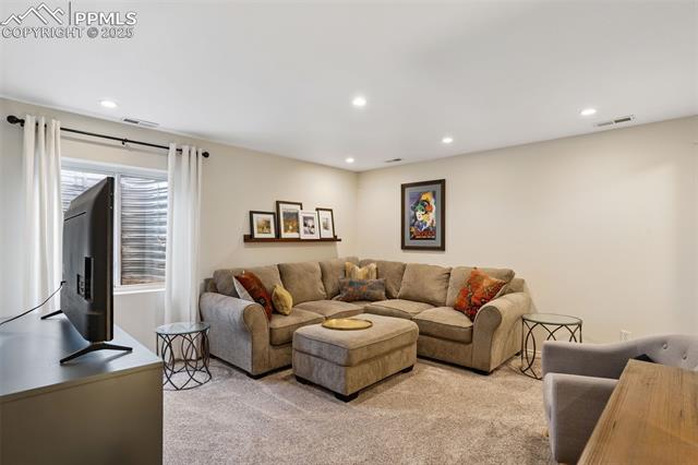 4424 White Oak Court