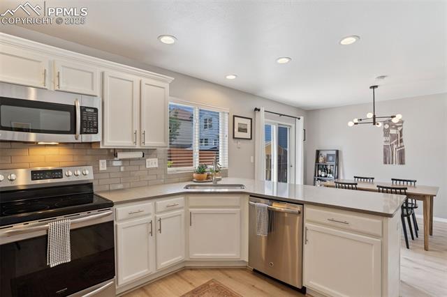 4424 White Oak Court