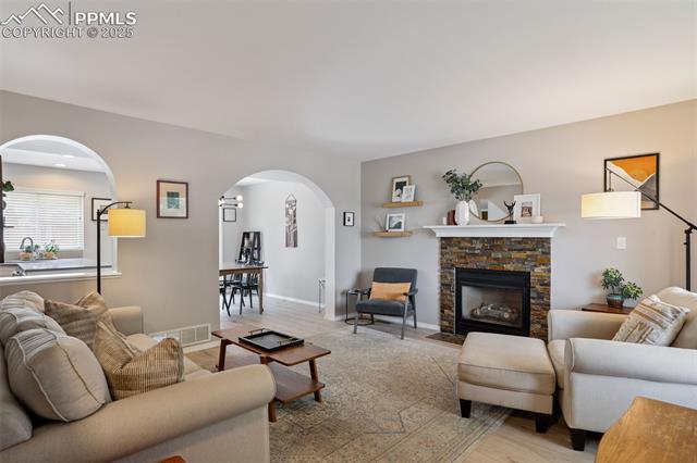 4424 White Oak Court