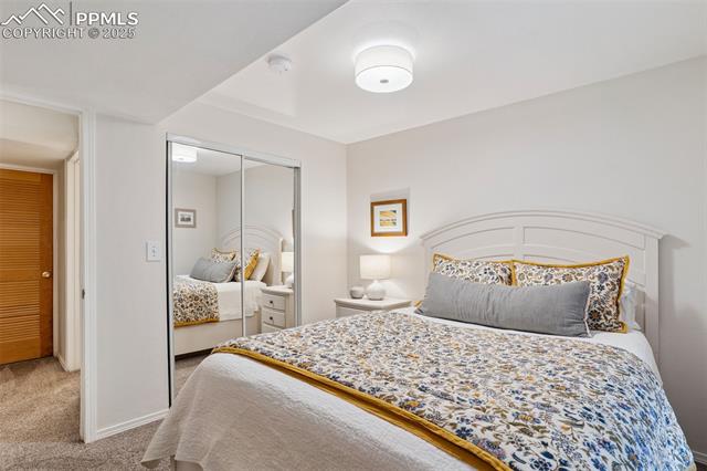 4424 White Oak Court