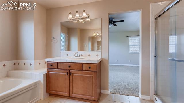 5042 petrified Forest Trail