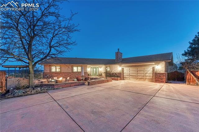 82 Raven Hills Court