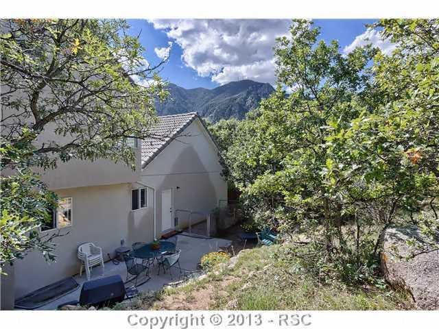 20 Villegreen Street