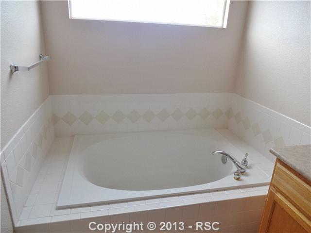 3248 Greenmoor Court