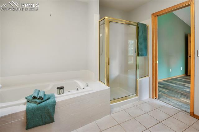 2720 Sunnywood Avenue