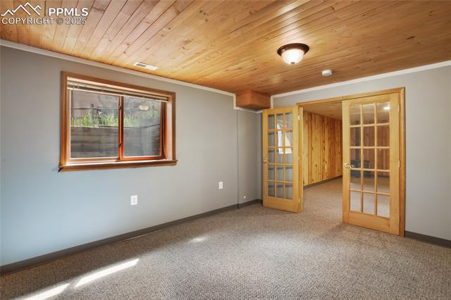 2720 Sunnywood Avenue