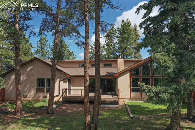 2720 Sunnywood Avenue