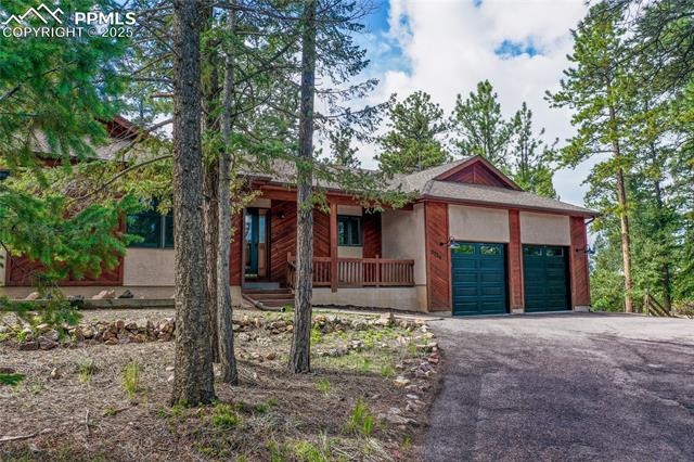 2720 Sunnywood Avenue