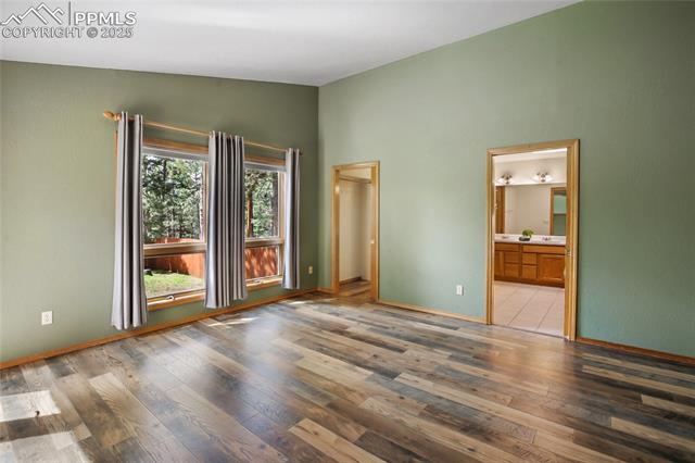 2720 Sunnywood Avenue