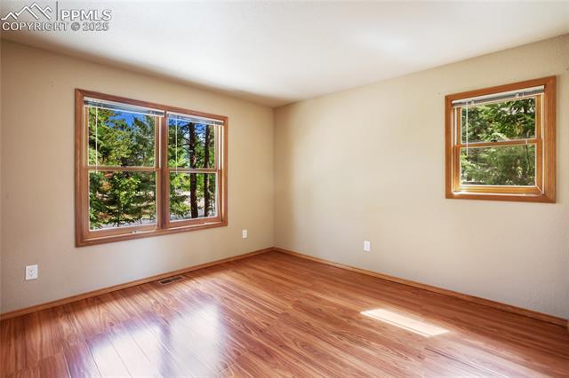 2720 Sunnywood Avenue